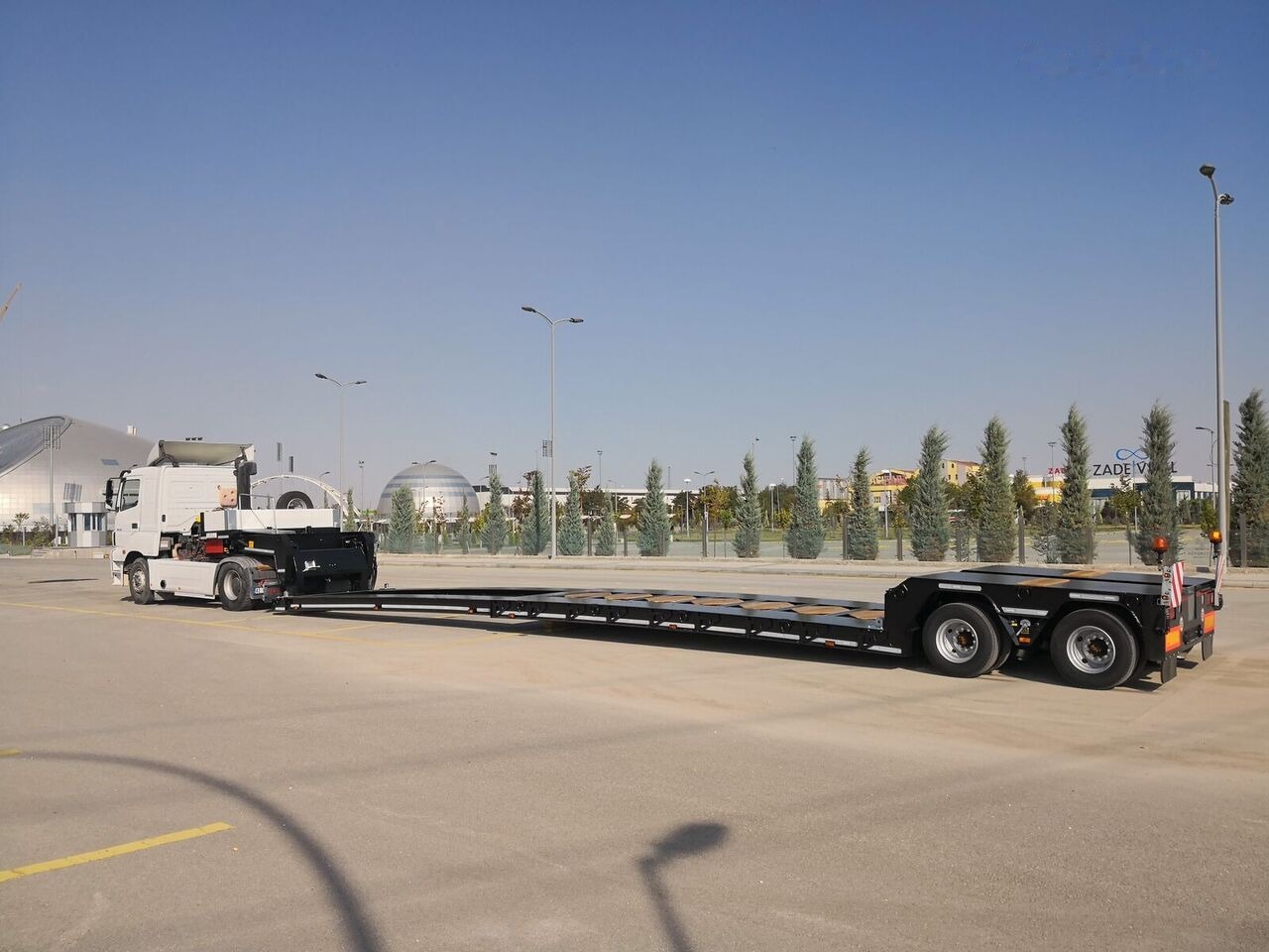 Özgül 2 AXLE LOW LOADER SEMI TRAILER - Podvalníkový návěs: obrázek 3 Özgül 2 AXLE LOW LOADER SEMI TRAILER - Podvalníkový návěs: obrázek 3