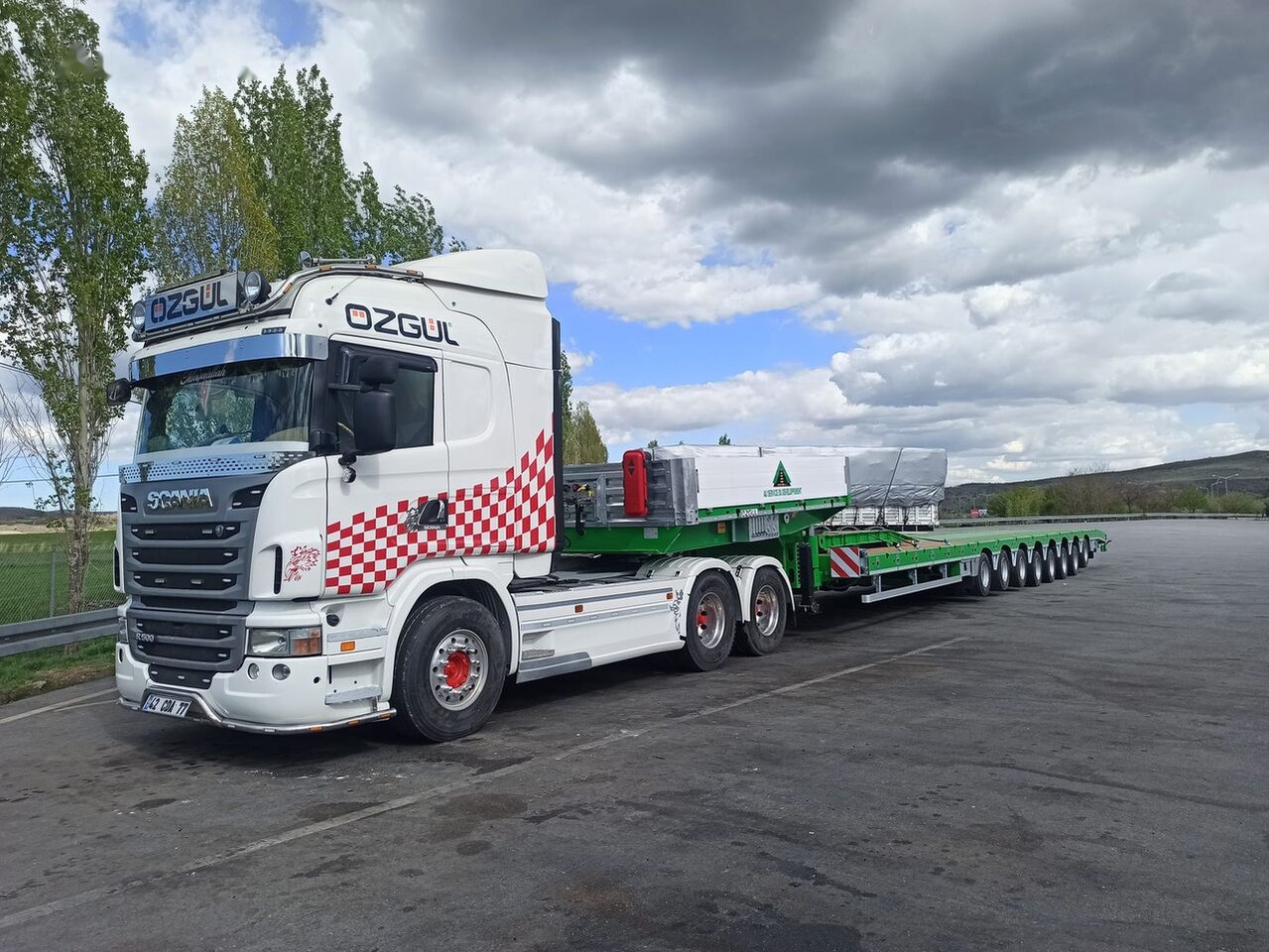 Nový Podvalníkový přívěs pro dopravu těžké techniky Özgül 8 AXLE LOWBED SEMI TRAILER: obrázek 13