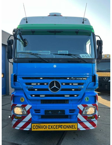 Mercedes-Benz Actros 2648 L 6x4 - Tahač: obrázek 2 Mercedes-Benz Actros 2648 L 6x4 - Tahač: obrázek 2