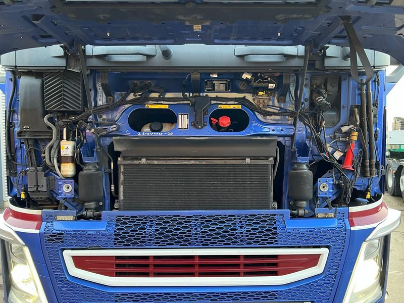 Tahač Volvo FH 13.500 6x4 Tandem lift: obrázek 6