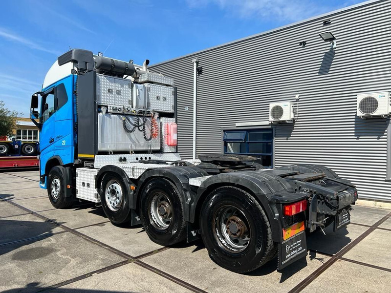 Volvo FH 16.750 8x4 Heavy Haulage Tractor - Tahač: obrázek 2 Volvo FH 16.750 8x4 Heavy Haulage Tractor - Tahač: obrázek 2