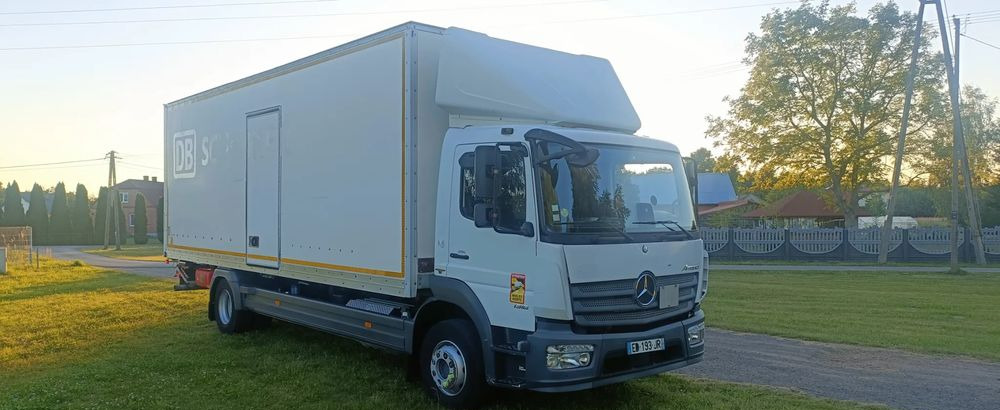 Mercedes-Benz Atego - Skříňový nákladní auto: obrázek 1 Mercedes-Benz Atego - Skříňový nákladní auto: obrázek 1