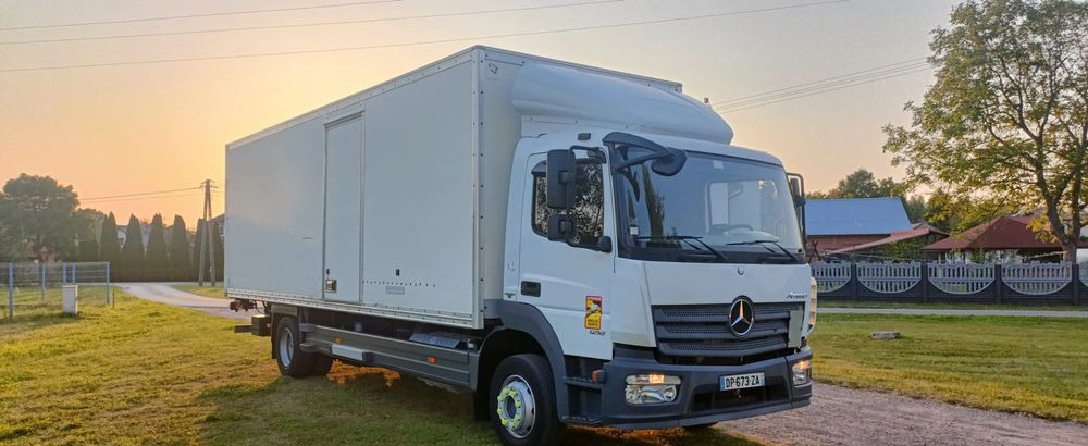 Mercedes-Benz Atego - Chladírenský nákladní automobil: obrázek 1 Mercedes-Benz Atego - Chladírenský nákladní automobil: obrázek 1