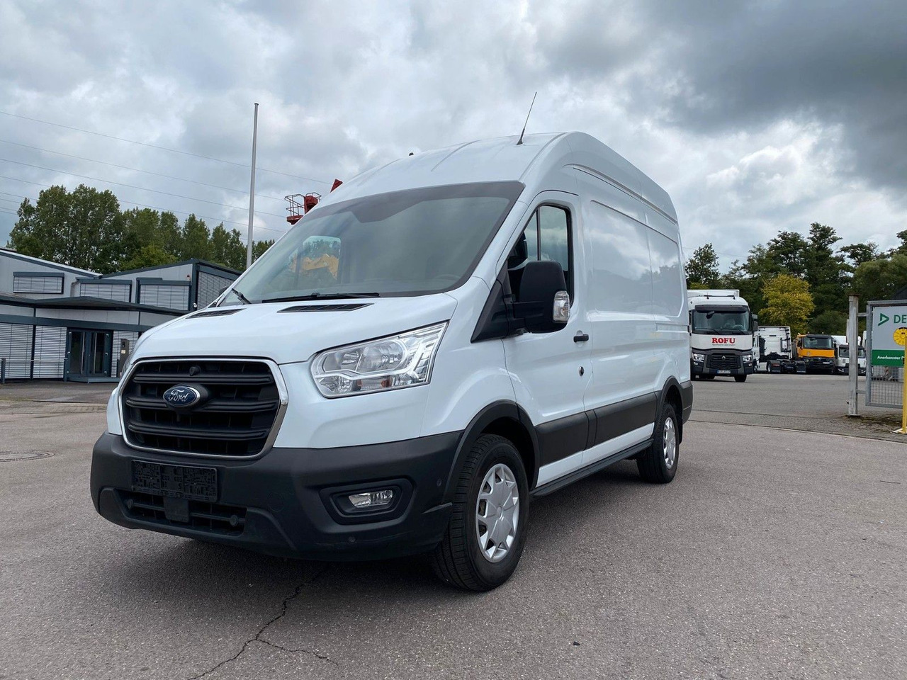Ford Transit 350 L2 Trend Werkstattausbau - Furgon: obrázek 1 Ford Transit 350 L2 Trend Werkstattausbau - Furgon: obrázek 1