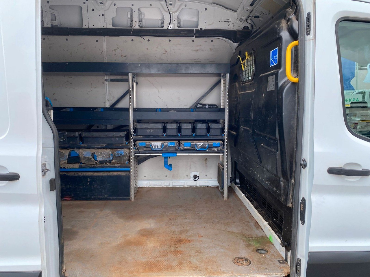 Ford Transit 350 L2 Trend Werkstattausbau - Furgon: obrázek 4 Ford Transit 350 L2 Trend Werkstattausbau - Furgon: obrázek 4