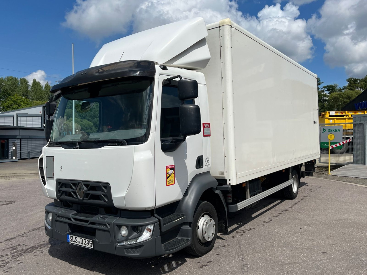 Renault D7.5 210 Kofferaufbau mit LBW - Dodávka skřín: obrázek 1 Renault D7.5 210 Kofferaufbau mit LBW - Dodávka skřín: obrázek 1