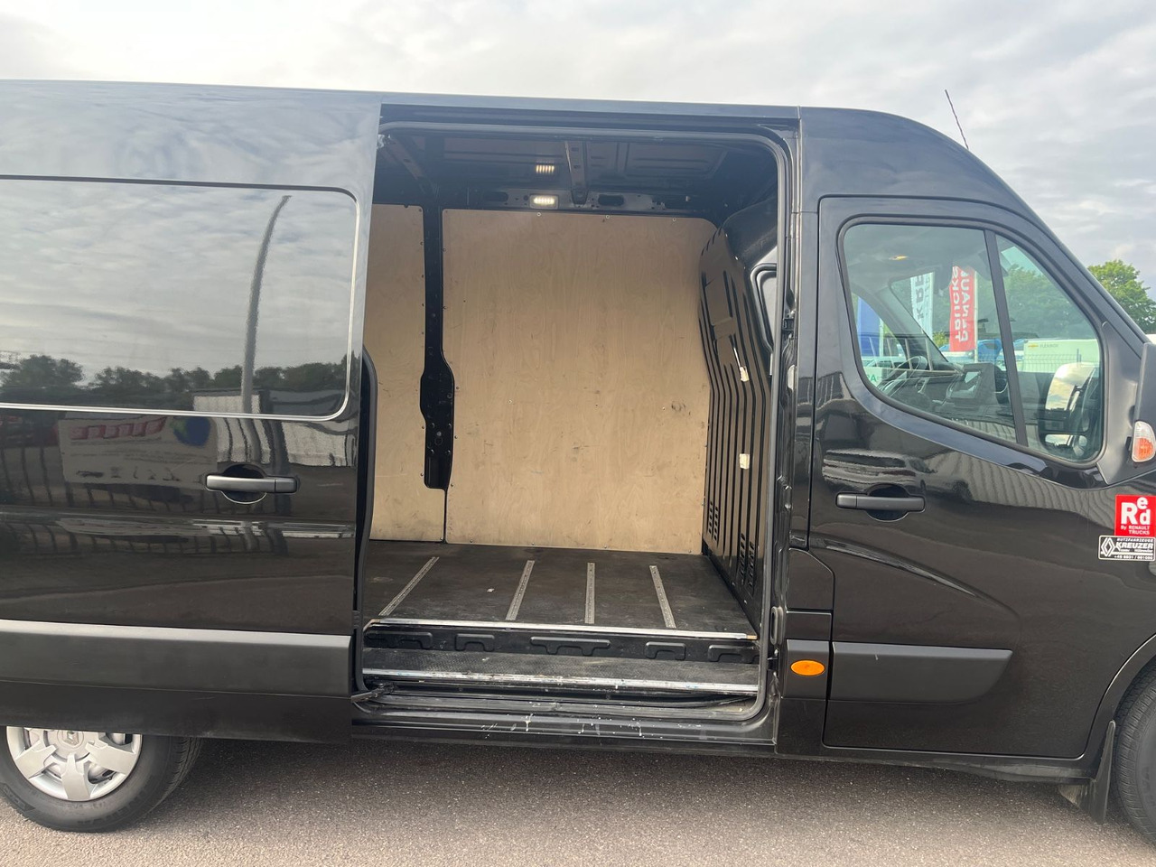 Renault Master L3H2 Kastenwagen Heckantrieb - Furgon: obrázek 4 Renault Master L3H2 Kastenwagen Heckantrieb - Furgon: obrázek 4