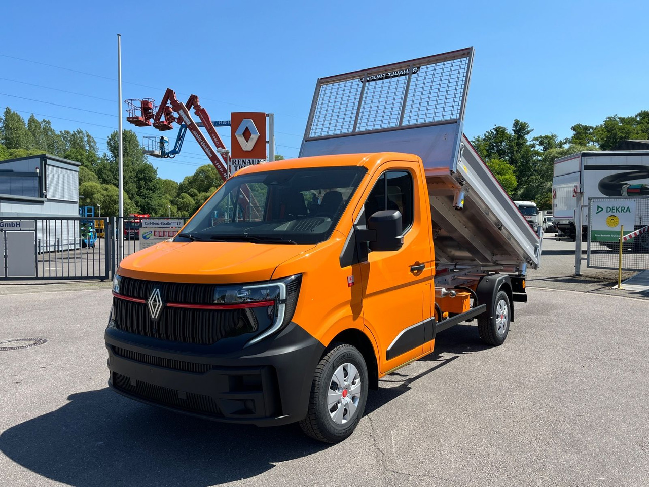 Renault Master mit JPM Dreiseitenkipper - Dodávka sklápěč: obrázek 1 Renault Master mit JPM Dreiseitenkipper - Dodávka sklápěč: obrázek 1