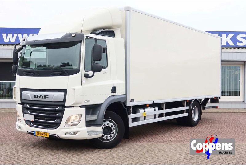 DAF CF 290 Bakwagen+Klep Dhollandia 1500 kg - Skříňový nákladní auto: obrázek 1 DAF CF 290 Bakwagen+Klep Dhollandia 1500 kg - Skříňový nákladní auto: obrázek 1