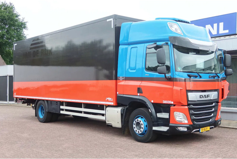 DAF CF 410 Bakwagen + Onderschuif klep - Skříňový nákladní auto: obrázek 2 DAF CF 410 Bakwagen + Onderschuif klep - Skříňový nákladní auto: obrázek 2