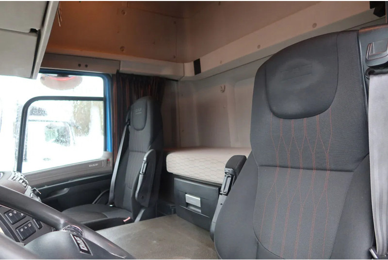 DAF CF 410 Bakwagen+Trailer met klep 2.000 kg. 6 Stuks in voorraad. Price 49.500,-- euro netto. - Skříňový nákladní auto: obrázek 5 DAF CF 410 Bakwagen+Trailer met klep 2.000 kg. 6 Stuks in voorraad. Price 49.500,-- euro netto. - Skříňový nákladní auto: obrázek 5