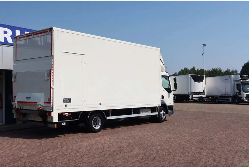 DAF LF 210 Bakwagen + Dhollandia klep 1500 kg - Skříňový nákladní auto: obrázek 3 DAF LF 210 Bakwagen + Dhollandia klep 1500 kg - Skříňový nákladní auto: obrázek 3