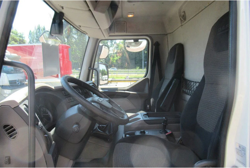DAF LF 250 250 bak + klep + schuifzeil E6 - Plachtový nákladní auto: obrázek 4 DAF LF 250 250 bak + klep + schuifzeil E6 - Plachtový nákladní auto: obrázek 4