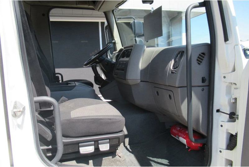 Plachtový nákladní auto DAF LF 250 250 bak + klep + schuifzeil E6: obrázek 7