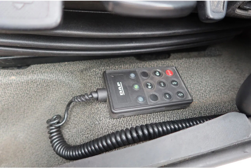 Auto s hydraulickou rukou DAF LF 260 Open+Kraan Fassi F 85 V 023+Radio controle: obrázek 8