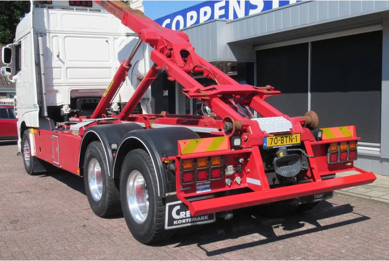 DAF XF 510 Fat 6x4 Euro 6 - Hákový nosič kontejnerů: obrázek 3 DAF XF 510 Fat 6x4 Euro 6 - Hákový nosič kontejnerů: obrázek 3