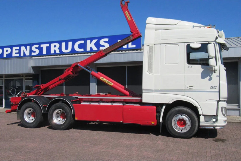 DAF XF 510 Fat 6x4 Euro 6 - Hákový nosič kontejnerů: obrázek 2 DAF XF 510 Fat 6x4 Euro 6 - Hákový nosič kontejnerů: obrázek 2