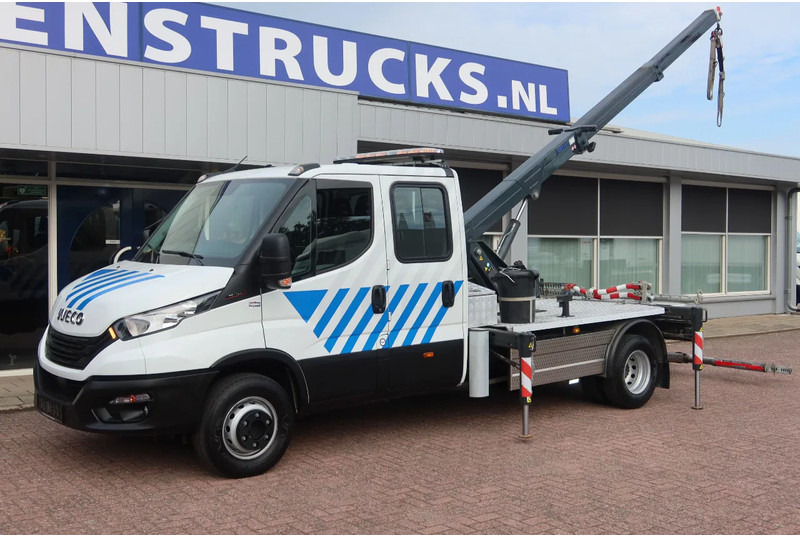 Iveco Daily 70 C 16 Recovery-truck, Bergingswagen, Apschlep. 7 Persoons. ALS NIEUW - Dodávka, Dodávka s dvojitou kabinou: obrázek 4 Iveco Daily 70 C 16 Recovery-truck, Bergingswagen, Apschlep. 7 Persoons. ALS NIEUW - Dodávka, Dodávka s dvojitou kabinou: obrázek 4