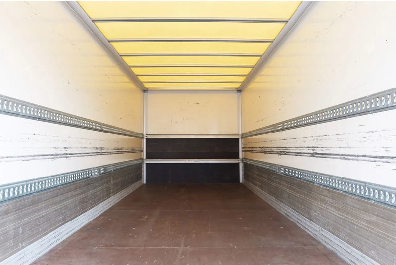 FUSO Canter 7 C 18 Bak+Klep 1000 kg - Skříňový nákladní auto: obrázek 4 FUSO Canter 7 C 18 Bak+Klep 1000 kg - Skříňový nákladní auto: obrázek 4