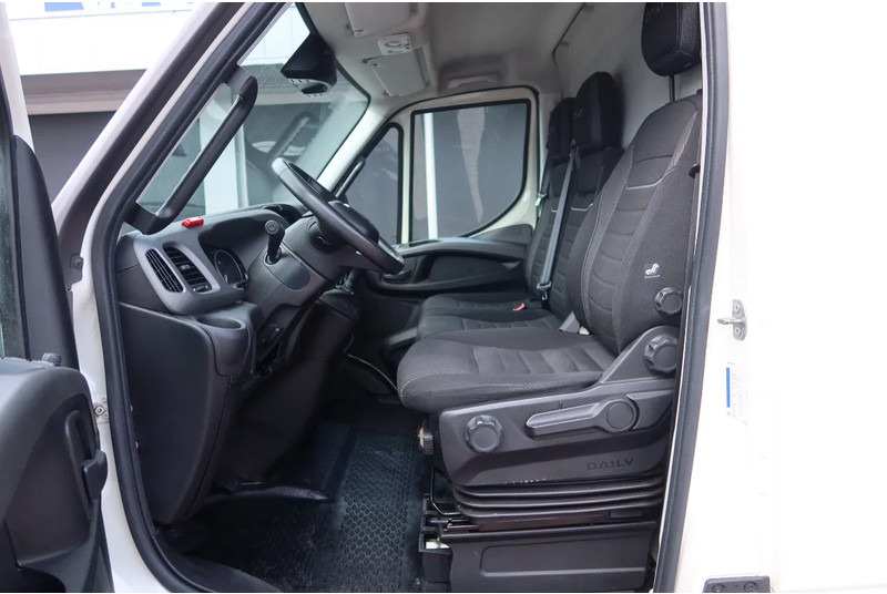 Iveco 70-C 18 Automaat L3H3 C RIJBEWIJS - Furgon: obrázek 5 Iveco 70-C 18 Automaat L3H3 C RIJBEWIJS - Furgon: obrázek 5