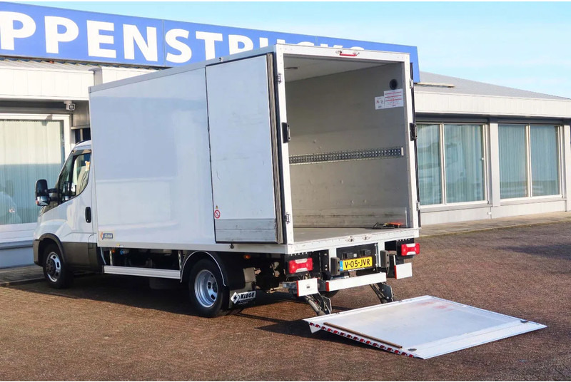 Iveco Daily 35C16 Carrier Xarios 350 Koel+Vries+verwarmen + stekker 220 volt, Dhollandia 750 kg klep - Chladící dodávka: obrázek 4 Iveco Daily 35C16 Carrier Xarios 350 Koel+Vries+verwarmen + stekker 220 volt, Dhollandia 750 kg klep - Chladící dodávka: obrázek 4