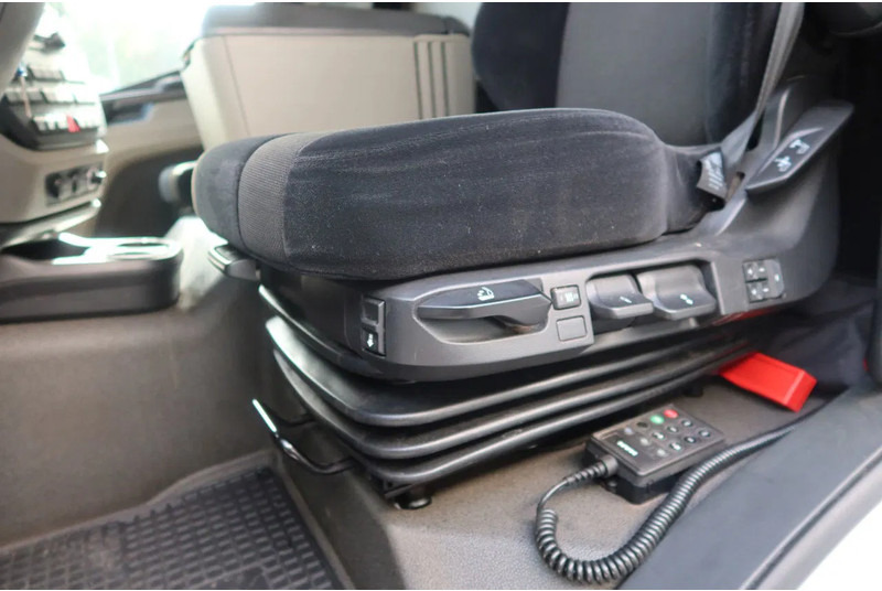 Skříňový nákladní auto MAN TGM 15.290 Bak + klep Full air suspension Euro 6 Automaat: obrázek 14