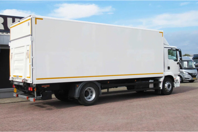 MAN TGM 18.250 Bak + klep Euro 6 - Skříňový nákladní auto: obrázek 3 MAN TGM 18.250 Bak + klep Euro 6 - Skříňový nákladní auto: obrázek 3