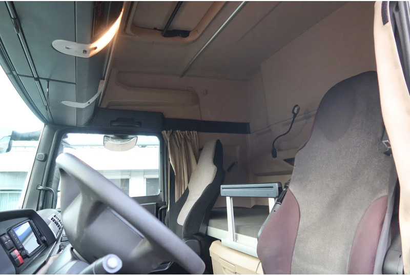 MAN TGX 18 .340 4x2 Full air Chassis, twist locks - Podvozek s kabinou: obrázek 5 MAN TGX 18 .340 4x2 Full air Chassis, twist locks - Podvozek s kabinou: obrázek 5