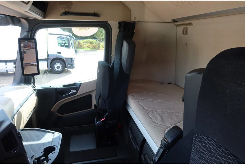 Mercedes-Benz Actros 2642 LL Giga Space Wisselbare opbouw/chassis cabine + lift as - Kontejnérový podvozek/ Výměnná nástavba: obrázek 4 Mercedes-Benz Actros 2642 LL Giga Space Wisselbare opbouw/chassis cabine + lift as - Kontejnérový podvozek/ Výměnná nástavba: obrázek 4