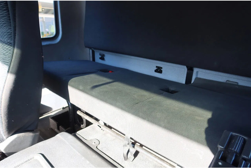 Mercedes-Benz Atego 1221 L Takelwagen 6 Persoons - Přepravník automobilů: obrázek 5 Mercedes-Benz Atego 1221 L Takelwagen 6 Persoons - Přepravník automobilů: obrázek 5