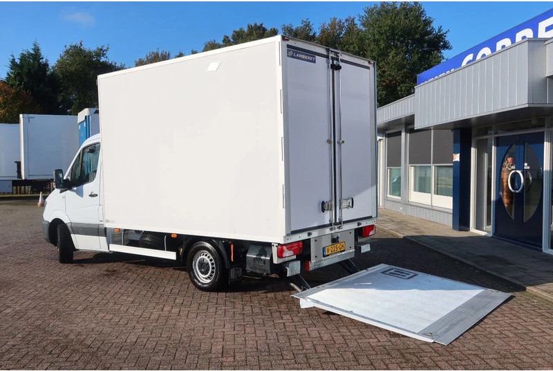 Mercedes-Benz Sprinter 316 CDI Carrier Koel/Vries Bak+Klep. Dag en nacht aansluiting - Chladící dodávka: obrázek 3 Mercedes-Benz Sprinter 316 CDI Carrier Koel/Vries Bak+Klep. Dag en nacht aansluiting - Chladící dodávka: obrázek 3