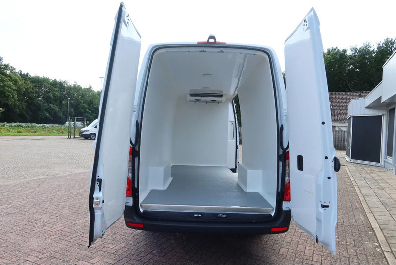Mercedes-Benz Sprinter 317 CDI Koelwagen L3/H2 NIEUW - Chladící dodávka: obrázek 3 Mercedes-Benz Sprinter 317 CDI Koelwagen L3/H2 NIEUW - Chladící dodávka: obrázek 3