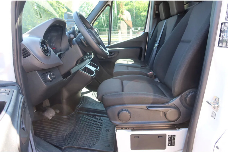 Mercedes-Benz Sprinter 317 CDI L2 H2 Gesloten Bestelwagen - Furgon: obrázek 4 Mercedes-Benz Sprinter 317 CDI L2 H2 Gesloten Bestelwagen - Furgon: obrázek 4