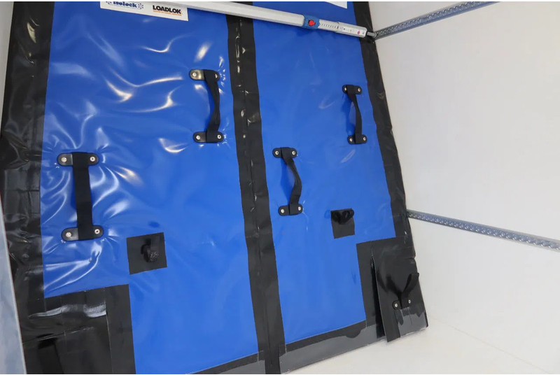 Mercedes-Benz Sprinter 317 CDI L3/H2 Multi temp, Verplaatsbare tussenwand - Chladící dodávka: obrázek 5 Mercedes-Benz Sprinter 317 CDI L3/H2 Multi temp, Verplaatsbare tussenwand - Chladící dodávka: obrázek 5