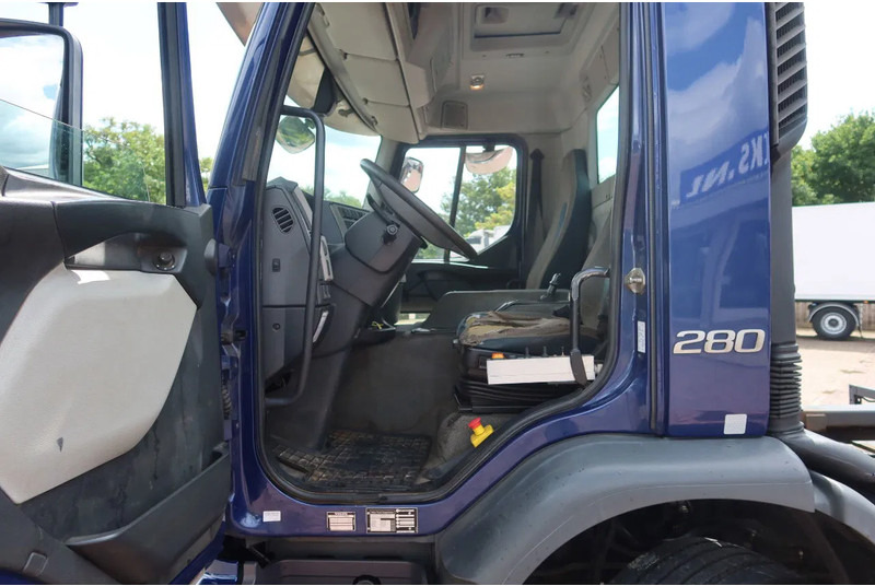 Volvo FE 280 Container / Kabelsysteem H.T.S Kabel, 15 ton, 575 cm 6 Cilinder - Nákladní auto - kabelový systém: obrázek 4 Volvo FE 280 Container / Kabelsysteem H.T.S Kabel, 15 ton, 575 cm 6 Cilinder - Nákladní auto - kabelový systém: obrázek 4