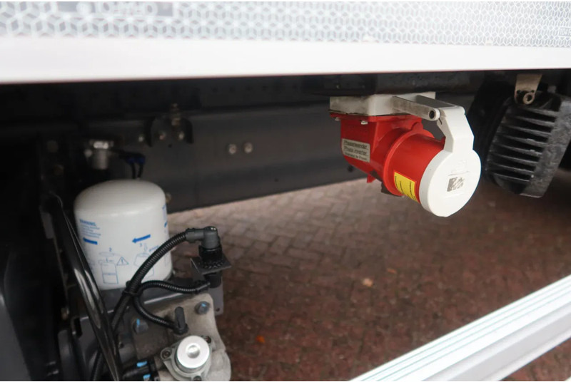 Chladírenský nákladní automobil Volvo FE Volvo FE 280 4x2 Carrier Supra 1250 Koel/Vries+ BAR klep 2000 kg 2 Stuks in Voorraad: obrázek 13