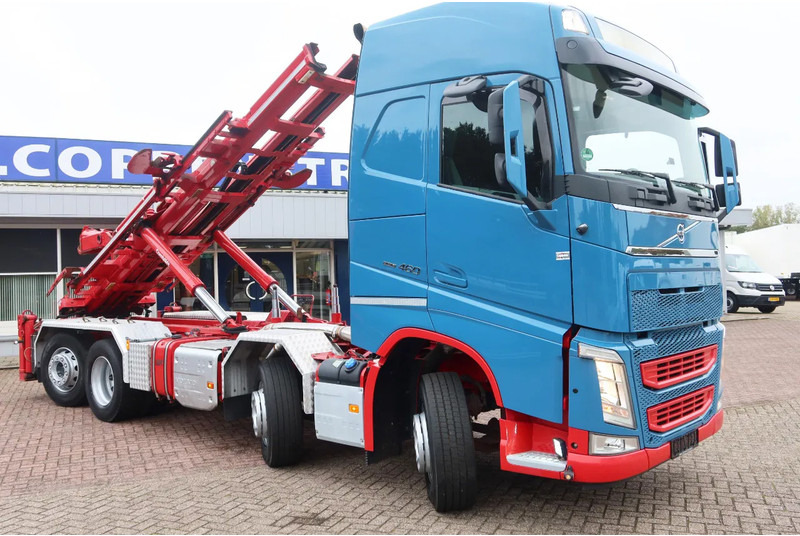 Volvo FH 460 Hooklift 8x2 Haakarm. 3x Steering axle - Nákladní auto - kabelový systém: obrázek 2 Volvo FH 460 Hooklift 8x2 Haakarm. 3x Steering axle - Nákladní auto - kabelový systém: obrázek 2