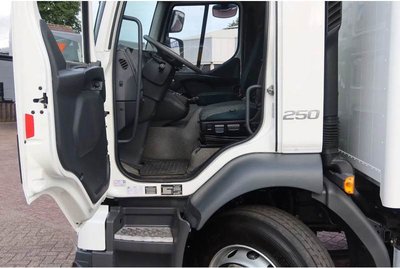 Volvo FL Bak + Dhollandia klep 2000 Kg - Skříňový nákladní auto: obrázek 4 Volvo FL Bak + Dhollandia klep 2000 Kg - Skříňový nákladní auto: obrázek 4