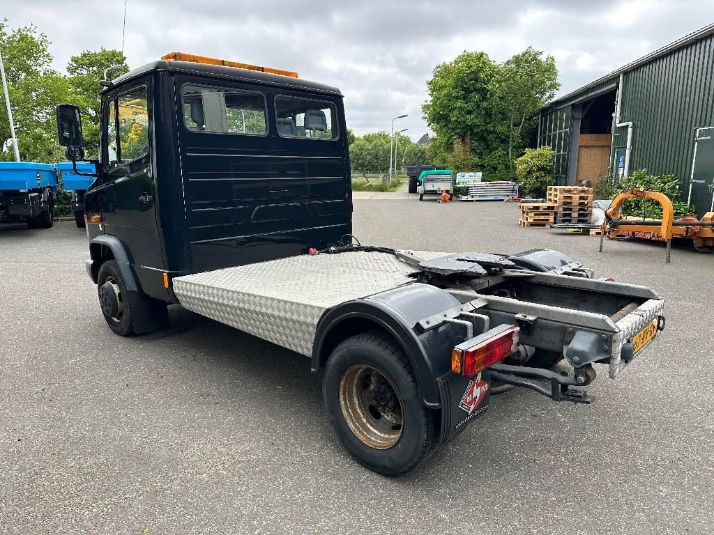Mercedes-Benz 614 (bj 2005) - Mini tahač: obrázek 5 Mercedes-Benz 614 (bj 2005) - Mini tahač: obrázek 5