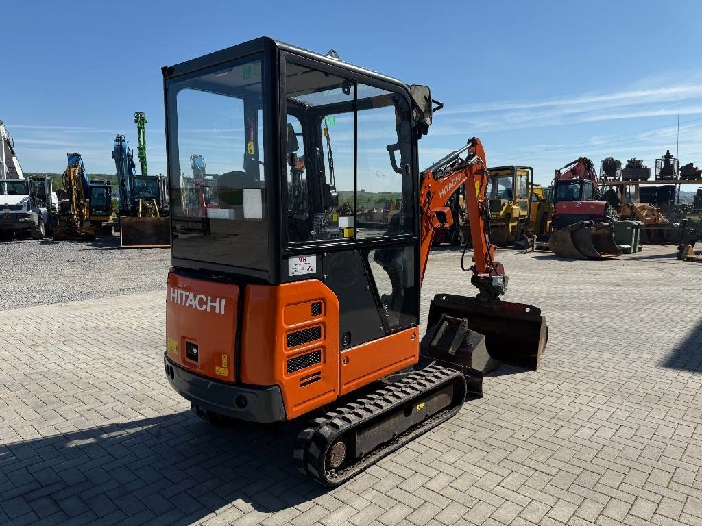 Hitachi ZX 19-6 - Mini rýpadlo: obrázek 5 Hitachi ZX 19-6 - Mini rýpadlo: obrázek 5
