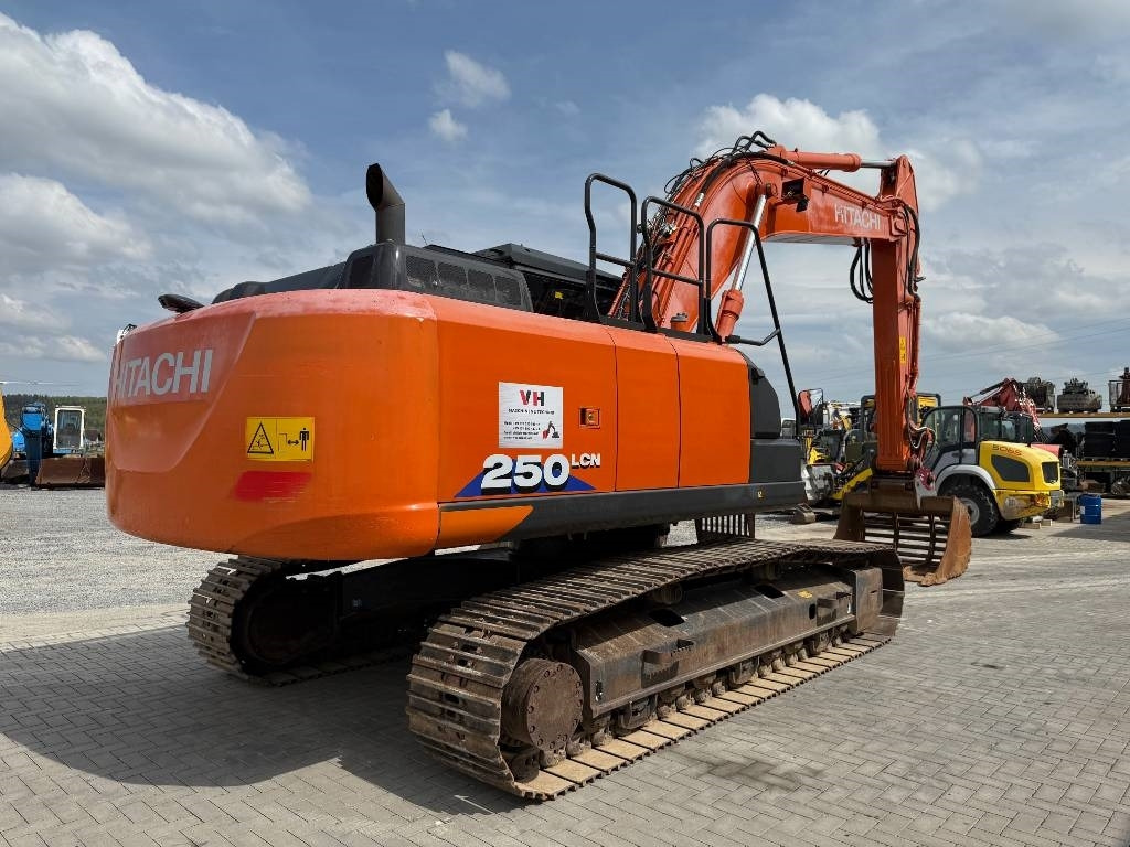 Hitachi ZX 250 LC N-6 - Pásové rýpadlo: obrázek 5 Hitachi ZX 250 LC N-6 - Pásové rýpadlo: obrázek 5