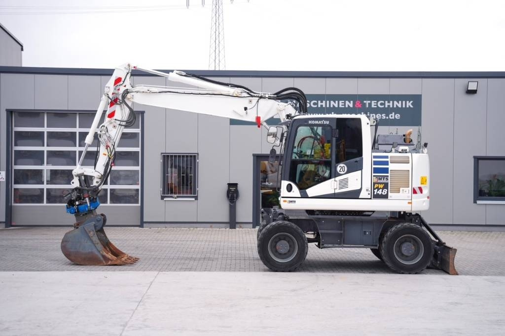 Komatsu PW 148-11 - Kolesové rýpadlo: obrázek 1 Komatsu PW 148-11 - Kolesové rýpadlo: obrázek 1