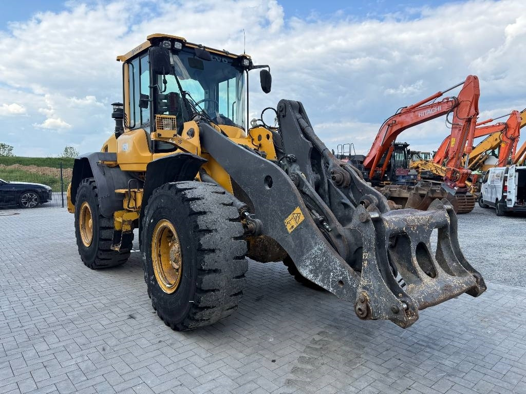 Kolový nakladač Volvo L 90 G: obrázek 7