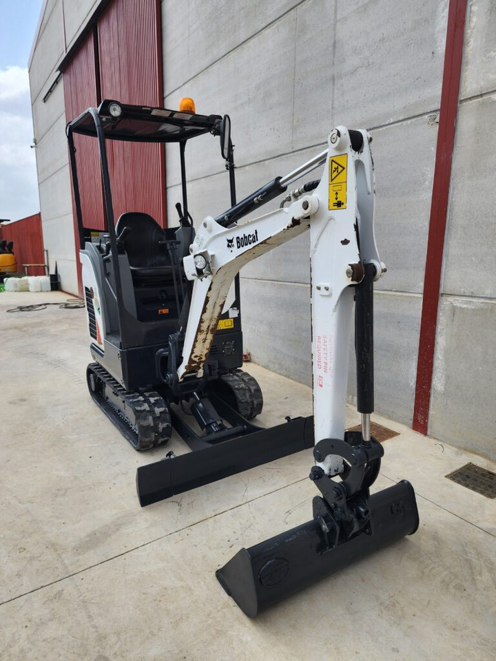 BOBCAT E17Z - Mini rýpadlo: obrázek 3 BOBCAT E17Z - Mini rýpadlo: obrázek 3