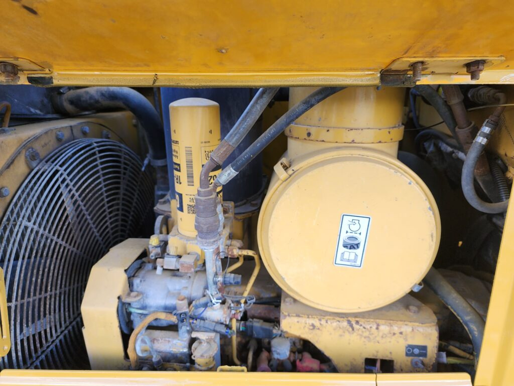 CAT D6N LGP - Buldozer: obrázek 4 CAT D6N LGP - Buldozer: obrázek 4