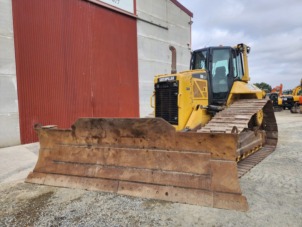 CAT D6N LGP - Buldozer: obrázek 2 CAT D6N LGP - Buldozer: obrázek 2