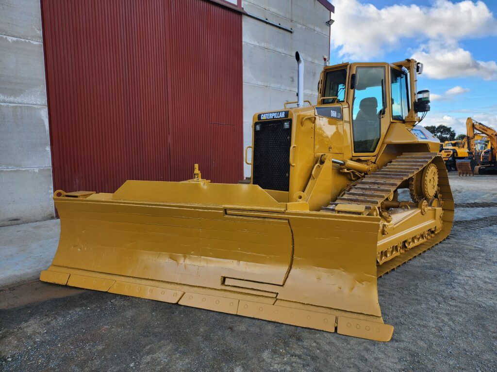 CAT D6N LGP - Buldozer: obrázek 2 CAT D6N LGP - Buldozer: obrázek 2