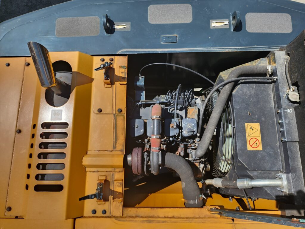 HYUNDAI R210 NUEVA - Pásové rýpadlo: obrázek 5 HYUNDAI R210 NUEVA - Pásové rýpadlo: obrázek 5