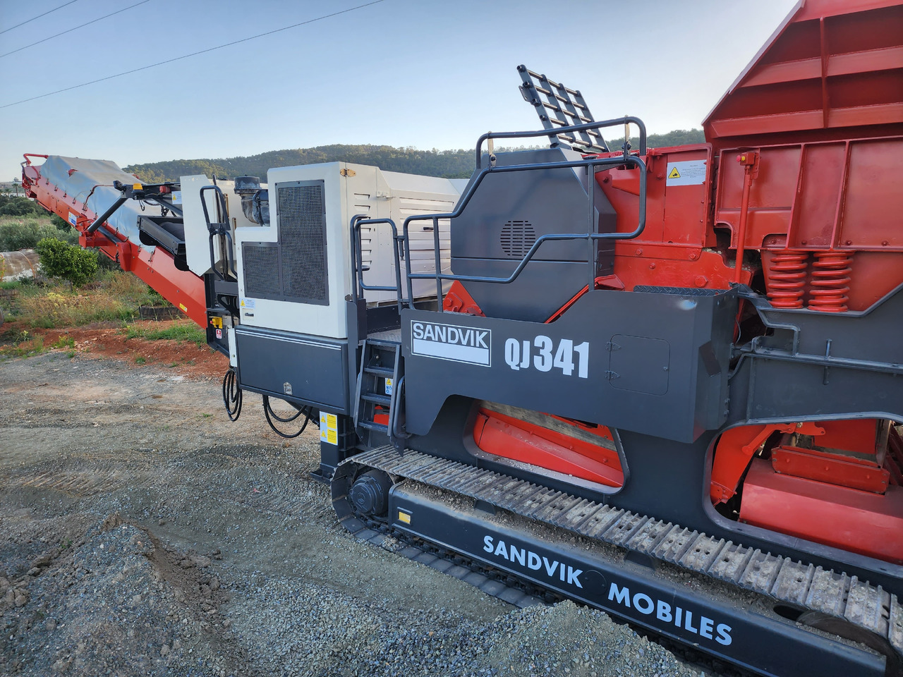 SANDVIK QJ341 - Čelisťový drtič: obrázek 4 SANDVIK QJ341 - Čelisťový drtič: obrázek 4