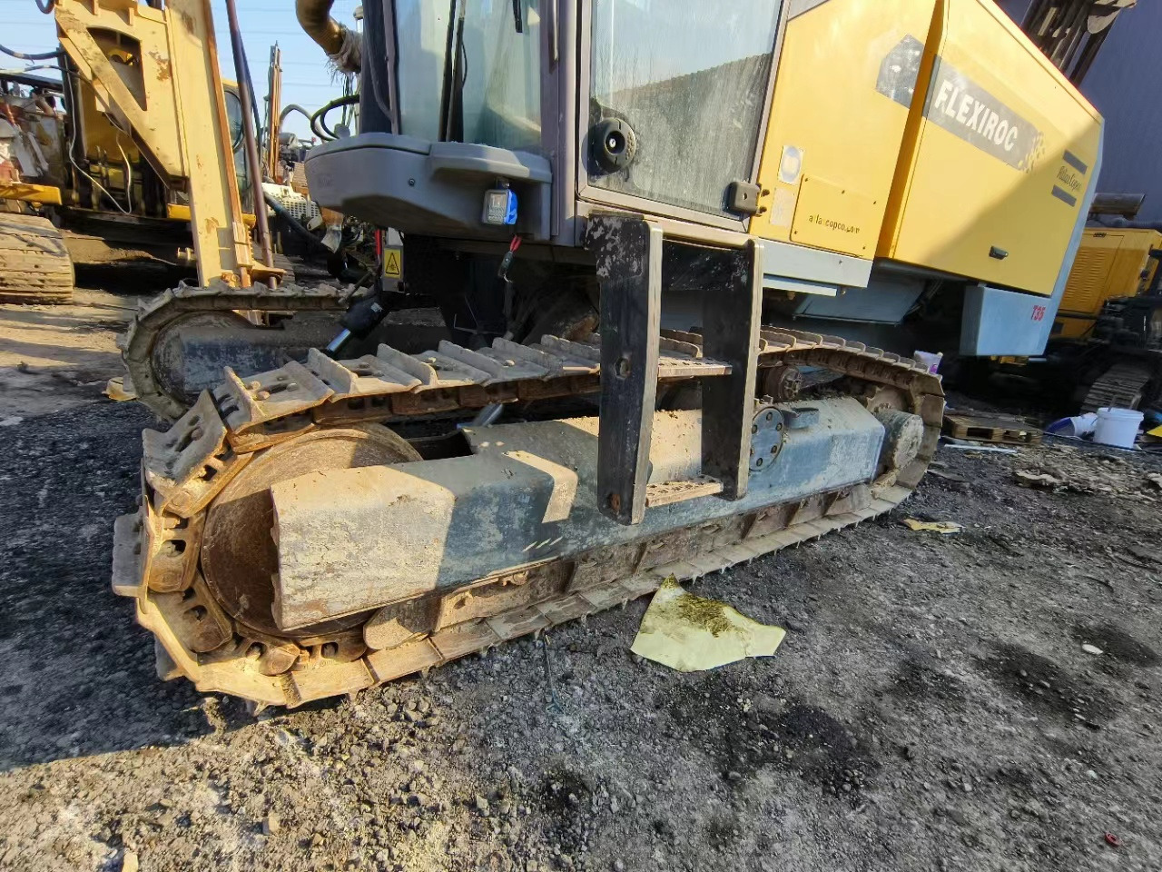ATLAS COPCO EPIROC FLEXIROC T35 - Vrtná souprava: obrázek 2 ATLAS COPCO EPIROC FLEXIROC T35 - Vrtná souprava: obrázek 2